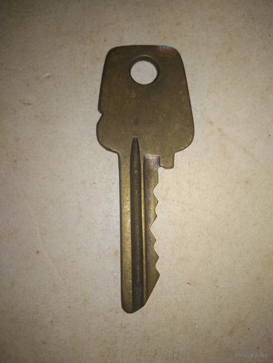 Ключ старинный СССР 8