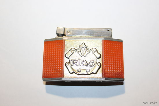 Настольная зажигалка "РИГА", времён СССР, не рабочая.