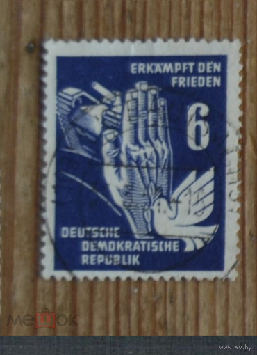 ГДР, 1950 год. Голубь. Танк День Мира 1 марка ном 6 пф