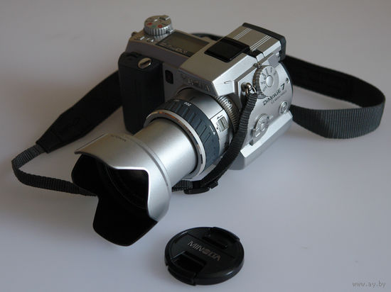 Minolta Dimage 7. Камера в состоянии новой. Очень редкий экземпляр.