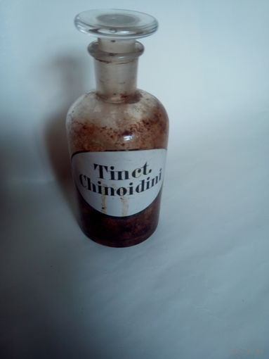 Старинная аптечная бутылка с этикеткой Tinct.Chinoidini.Начало XX-го века.