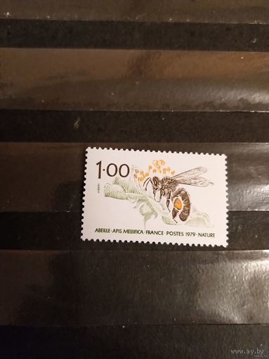 1979 Франция фауна насекомые пчела чистая клей MNH** выпускалась одиночкой (4-1)
