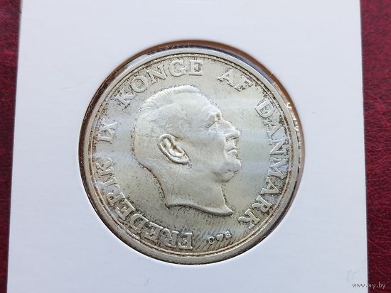 Серебро 0.800!Дания 2 кроны, 1958 18 лет Принцессе Маргрете . Монета в холдере!