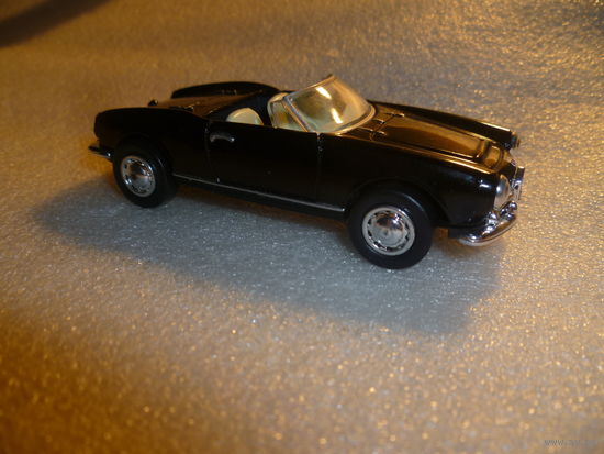 Модель авто ALFA ROMEO. Giulietta Spider 1600cc. 1962. 1:43.