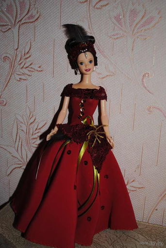 Продам новое ПЛАТЬЕ с головной повязкой для куклы Барби: "Дама ЧЕРВЕЙ" - машинный самошив, сидит весьма аккуратно. Сама кукла, как и её головной убор в стоимость не входят. Пересыл по почте платный!