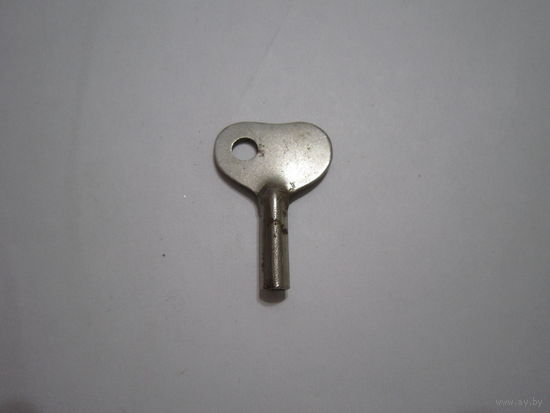 Ключик от заводной механической игрушки.