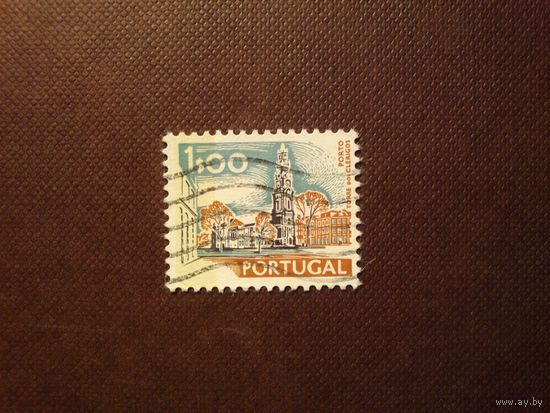Португалия 1972 г.Духовные башни, Порту.