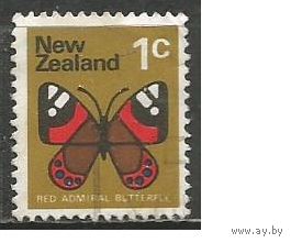 Новая Зеландия. Бабочка Красный адмирал. 1970г. Mi#518.