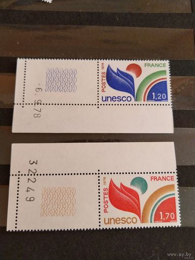 1978 Франция служебные для ЮНЕСКО полная чистая серия с купонами номером печатного листа и даты выпуска клей MNH** (5-8)