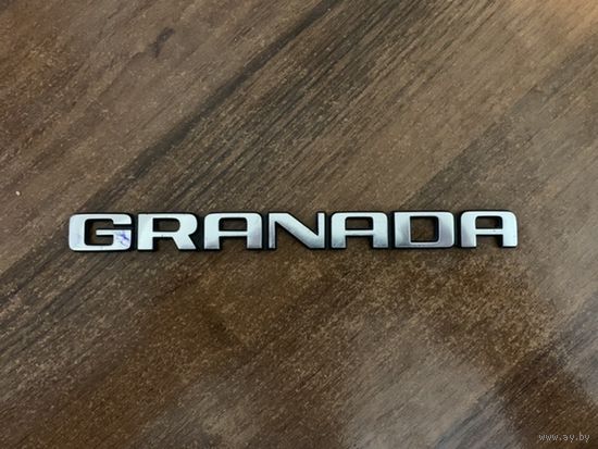 Шильдик Гранада для Форд Гранада, отличное состояние, металл