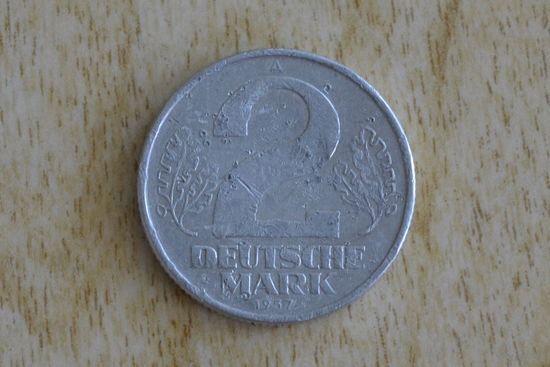 ГДР 2 марки 1957