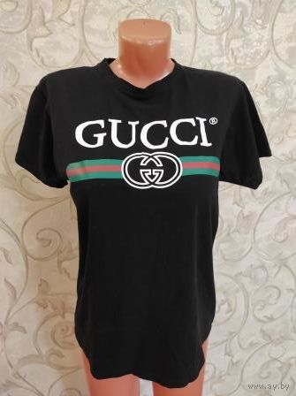 Майка черная типа Gucci на 48-50 размер, отличное состояние. Длина 63 см, ПОгруди 52 см.