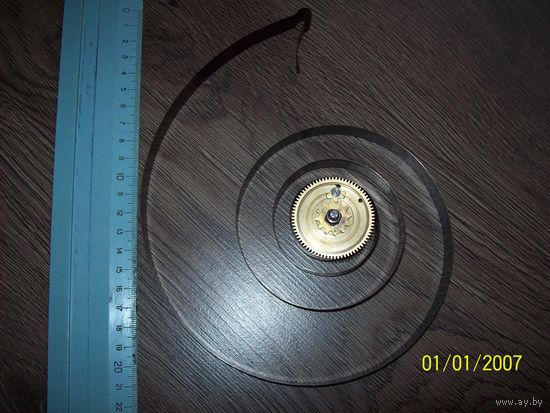 Часовая пружина от настенных часов СССР