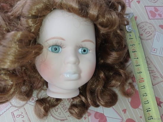Фарфоровая кукла. Голова от фарфоровой куклы.  Есть много  фарфоровых кукол в моих лотах!