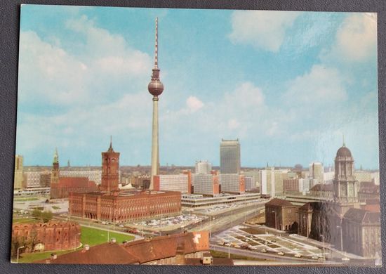 Берлин - столица ГДР. Центр. 1970-е. Чистая.