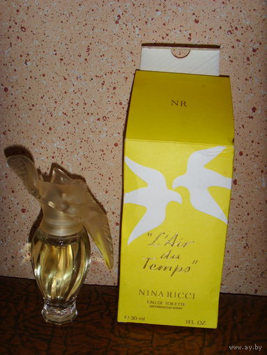 Nina Ricci L'Air du Temps 30 ml Lalique bottle