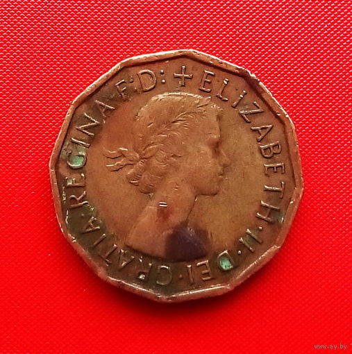 65-02 Великобритания, 3 пенса 1967 г.