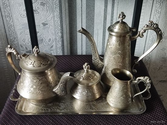 Комплект для кофе, чая на подносе. Индия. Клеймо. Латунь (бронза).