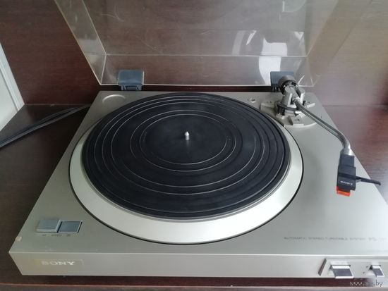 Винтажный проигрыватель винила Sony PS-111. Stereo Turntable System