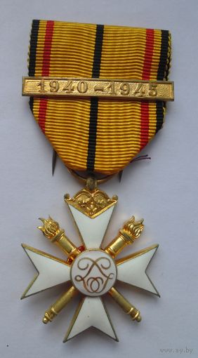 Гражданский Знак отличия 1940-1945 гг. Крест 1-й степени.Бельгия.