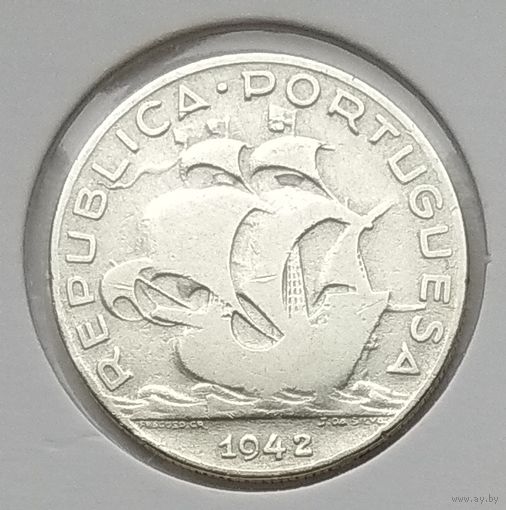 Португалия 5 эскудо 1942 г. В холдере