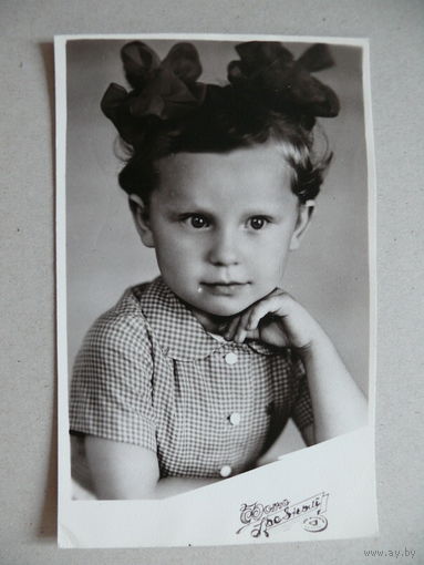 Фотография (8). Девочка с бантиками; Фото-Грозный.
