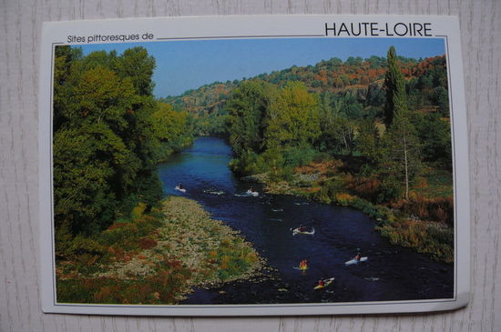 Франция, природа, река Лаура; подписана.