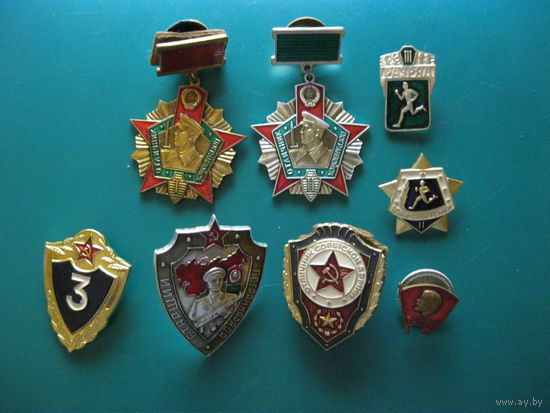 Комплект знаков пограничника СССР