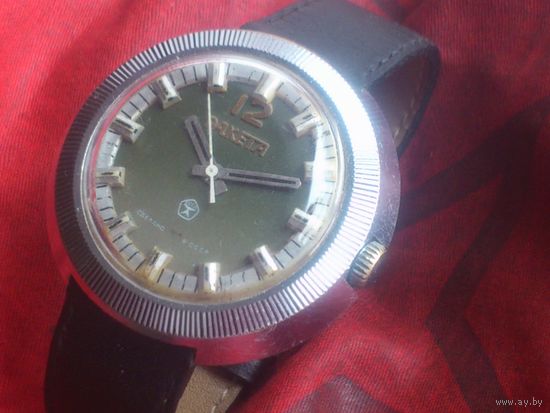 Часы РАКЕТА 2609 ШАЙБА из СССР 1980-х