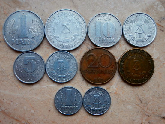 Набор 5 монет: 1 марка, 20, 10, 5, 1 пфеннигов ГДР Германия