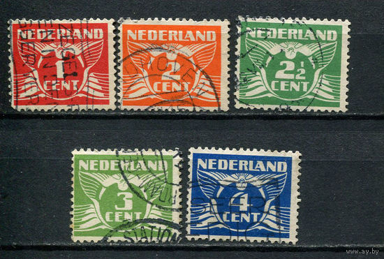 Нидерланды - 1926/1941 - Летающий голубь - 5 марок. Гашеные.  (Лот 40CM)