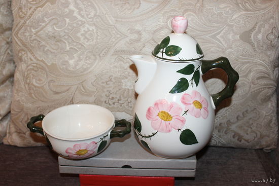 Фарфоровый чайник+сахарница, "Villeroy&Boch", "Wild-Rose", Дикая роза, Германия.