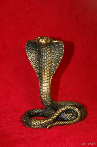 Статуэтка кобра , змея , бронза