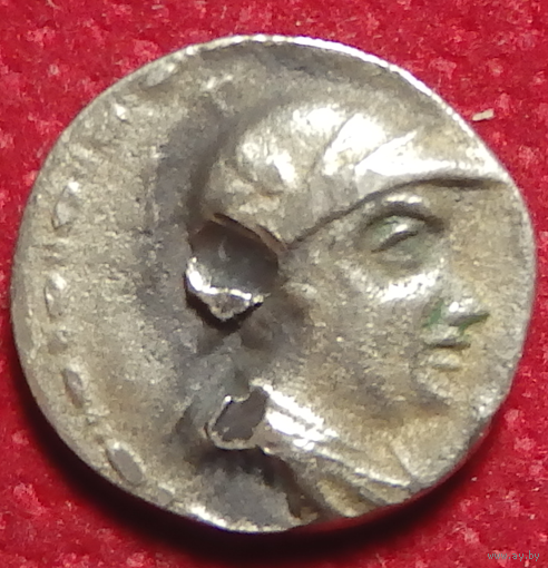 Древняя Греция короли Бактрии. ОБОЛ eukratides I c 171-145г.до н.э. 2,74гр.15,5мм.