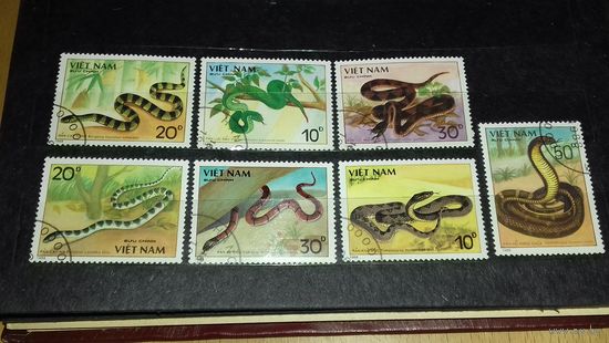 Вьетнам 1988 Фауна Змеи полная серия 7 марок