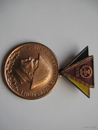 Медаль ГДР 4