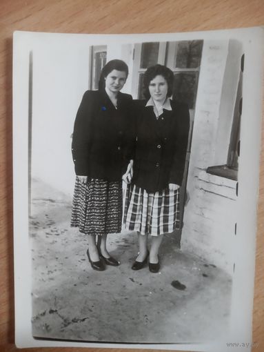 Фотография. Модницы из СССР. 1956 год.