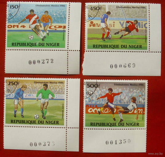 Нигер. Футбол. ( 4 марки ) 1986 года. 3-9.