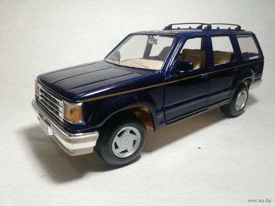 Ford Explorer 1992 (Maisto) 1/24