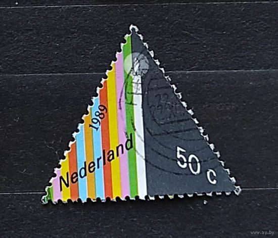 Нидерланды, 1м гаш, декабрьская марка, свеча