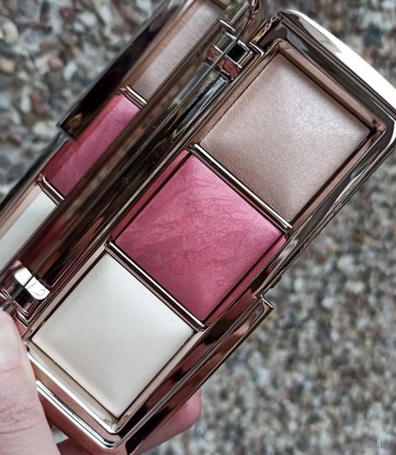 Hourglass Ambient Lighting Palette Diffused Rose Edit