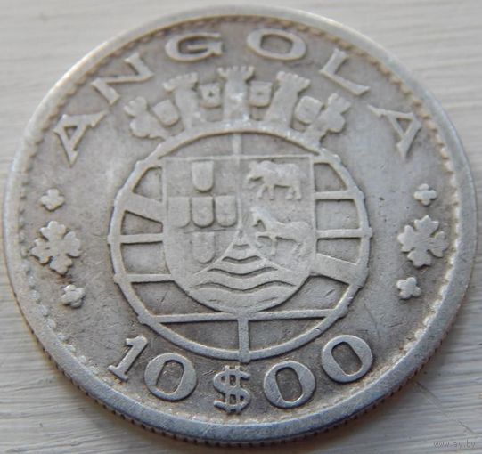 8. Ангола  10 эскудо 1952 год, серебро