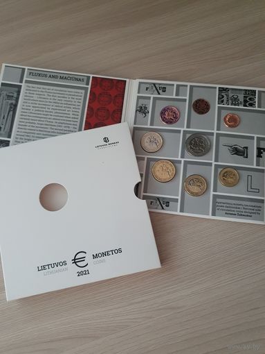 Литва 2021 официальный набор монет евро (8 монет, от 1 цента до 2 евро)