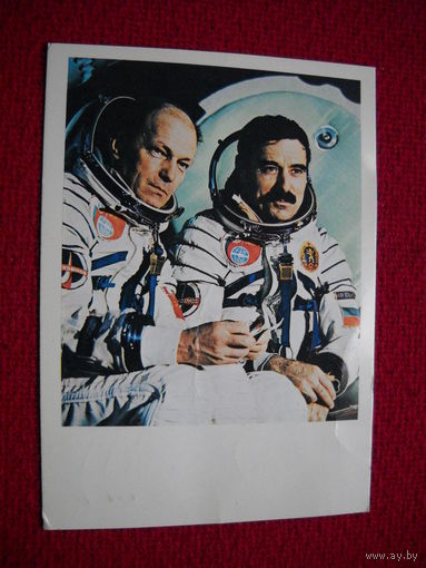 Космонавты: Рукавишников и Иванов 1979 Болгария