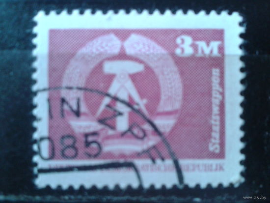 ГДР 1981 Стандарт, гос герб Малый формат с клеем без наклейки Михель-4,0 евро гаш