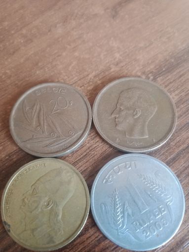 Монеты 8