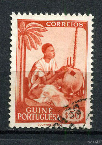 Португальские колонии - Гвинея - 1948 - Музыкант 50С - [Mi.262] - 1 марка. Гашеная.  (Лот 85ET)-T5P1