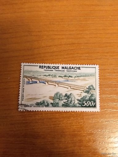 1960 республика Мадагаскар дорогая высокономинальная марка концовка серии флора мост (2-16)