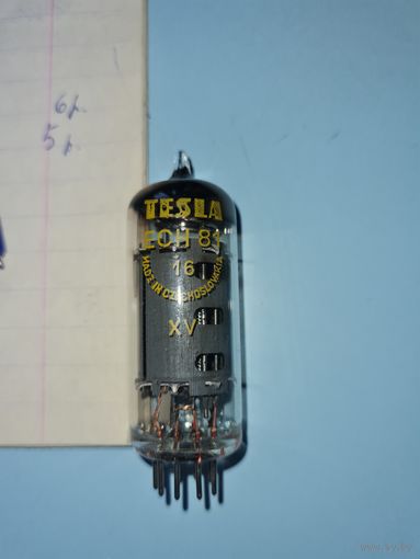 Лампа Tesla