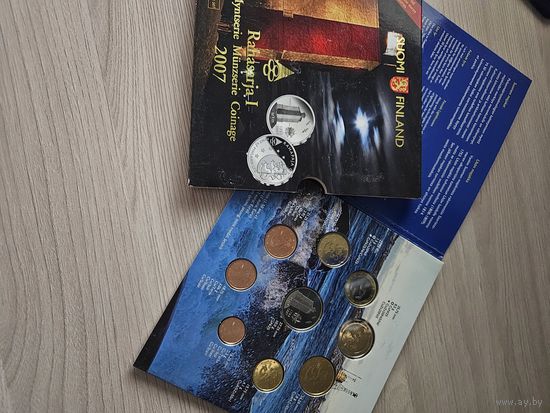 Финляндия 2007 год. 1, 2, 5, 10, 20, 50 евроцентов, 1, 2 евро. Официальный набор монет в буклете.
